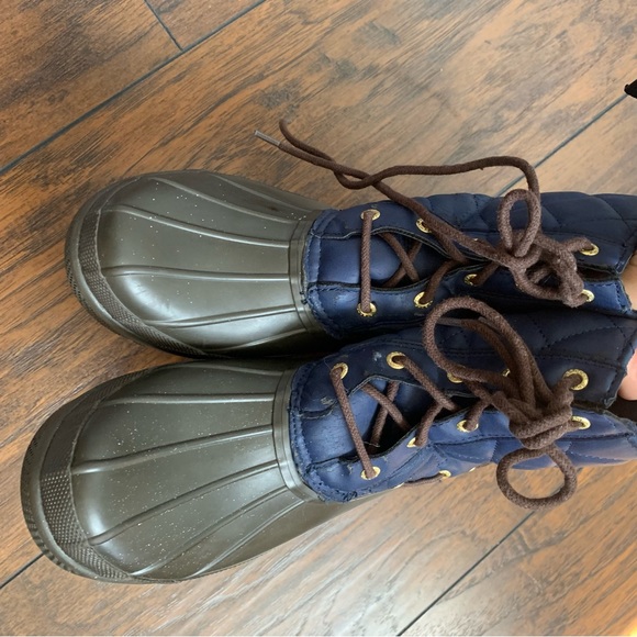 Sperry | Navy Quilted Duck Boots size 8 - Picture 7 of 8